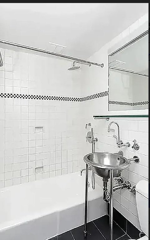 237 Madison Avenue, Unit 1206 photo 5