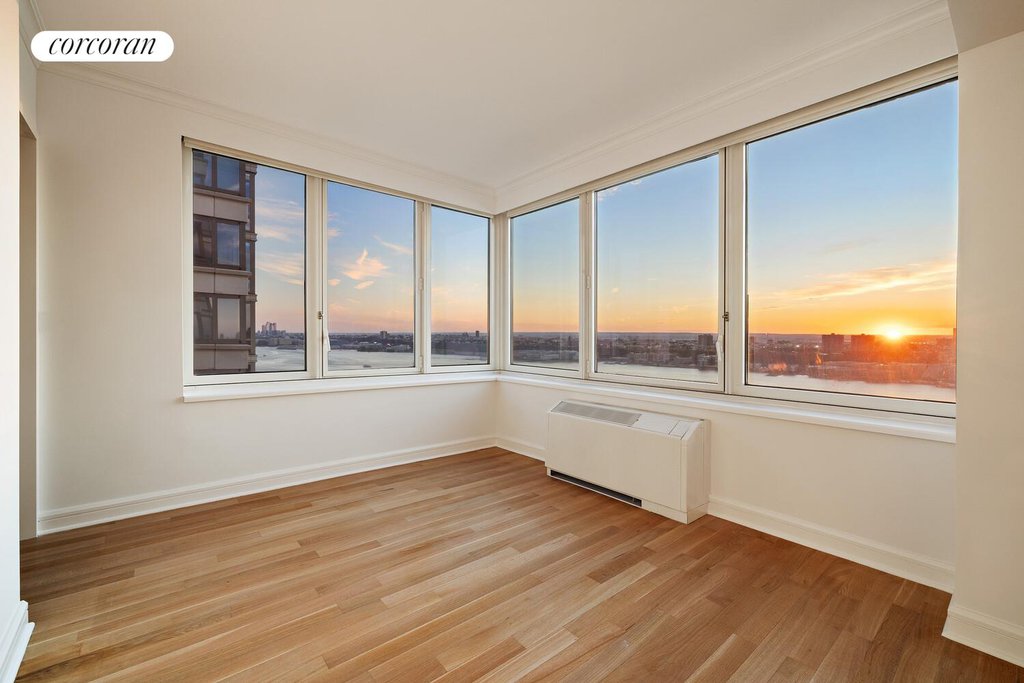 80 Riverside Boulevard, Unit 36B photo 5
