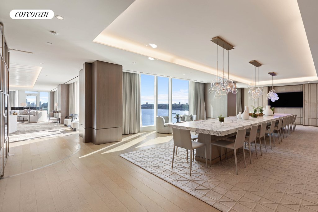 30 Riverside Boulevard, Unit 21G photo 14