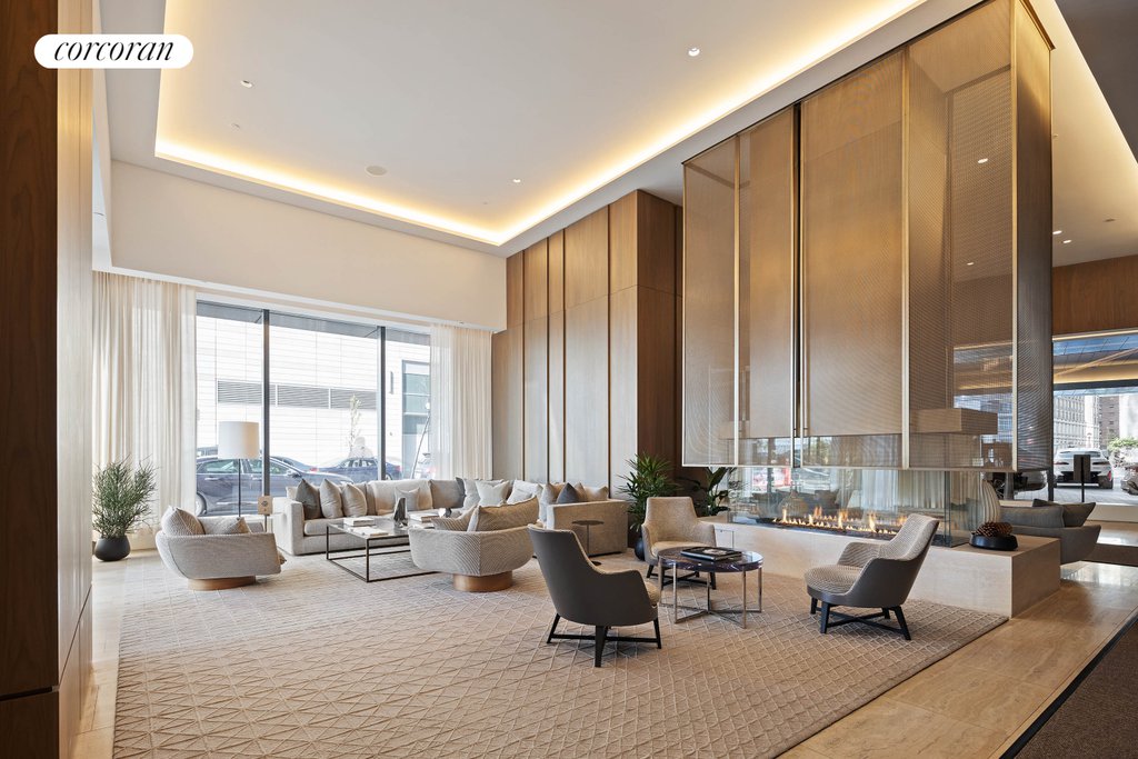 30 Riverside Boulevard, Unit 21G photo 16