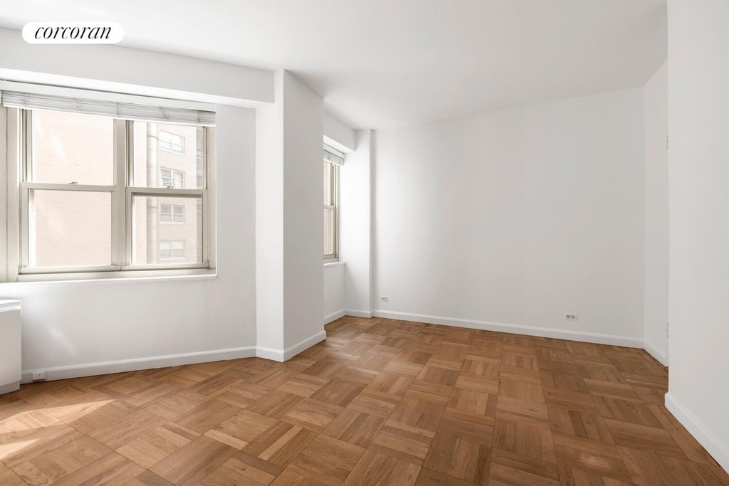 205 East 63rd Street, Unit 5A photo 7