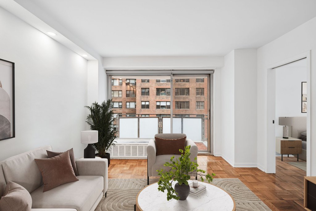 300 East 40th Street, Unit 6C photo 5