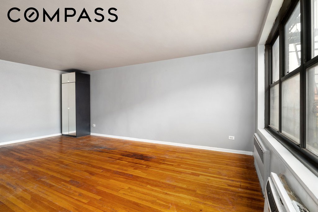 1199 East 53rd Street, Unit 6P photo 3