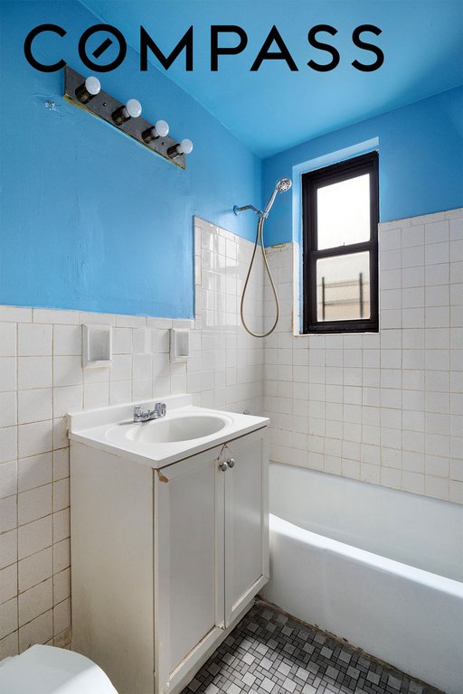 1199 East 53rd Street, Unit 6P photo 5
