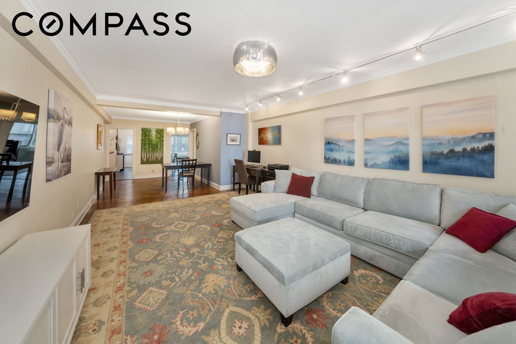 345 East 56th Street, Unit 7J photo 4