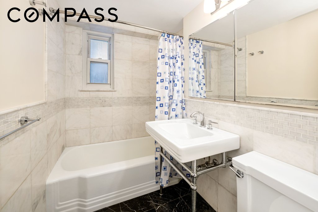 345 East 56th Street, Unit 7J photo 12