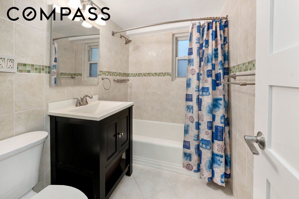 345 East 56th Street, Unit 7J photo 13