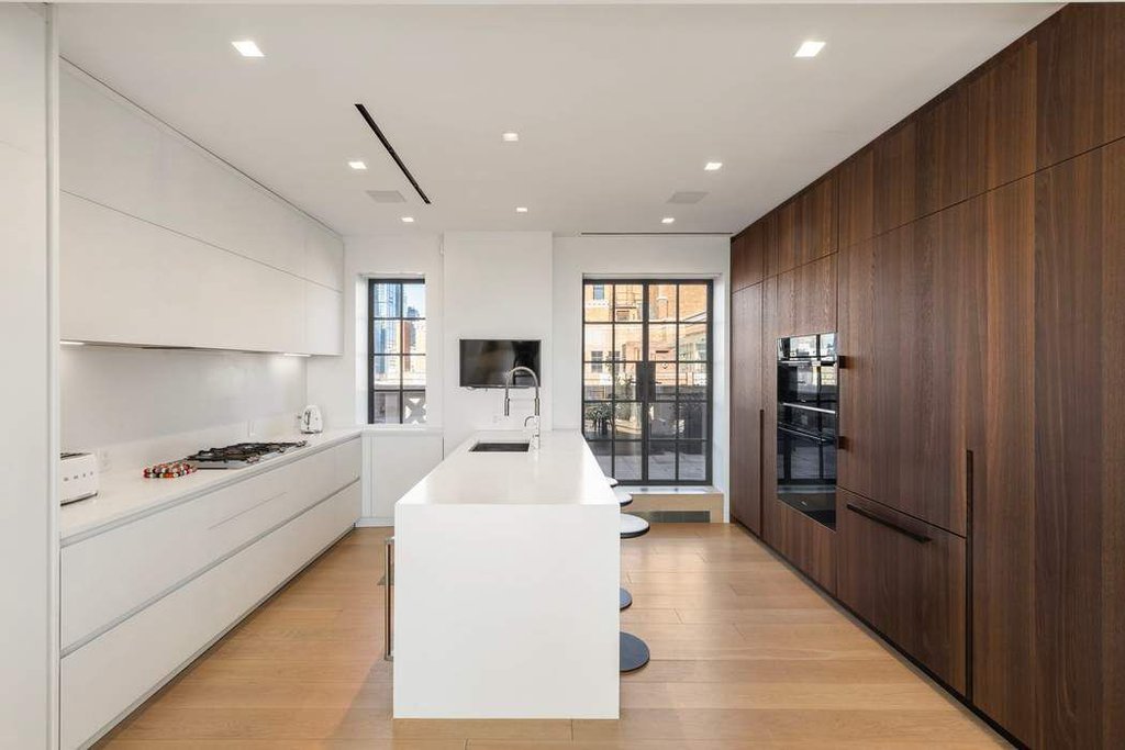 405 West 23rd Street, Unit PHB photo 9