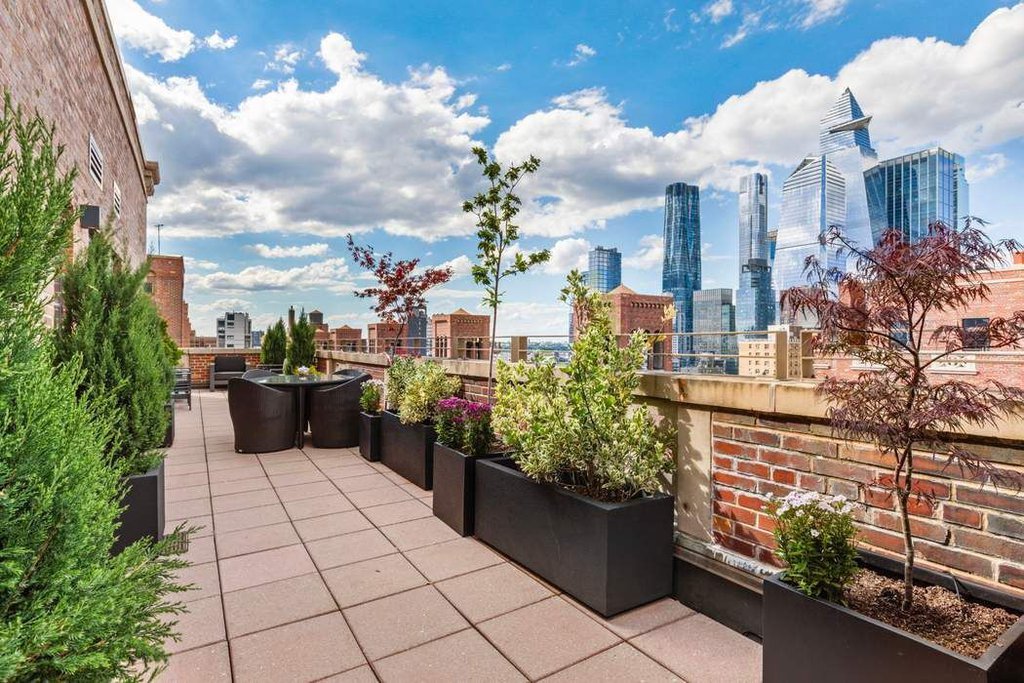 405 West 23rd Street, Unit PHB photo 18