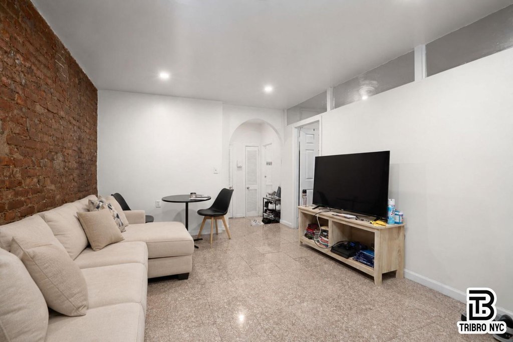 551 Second Avenue, Unit 2S photo 5