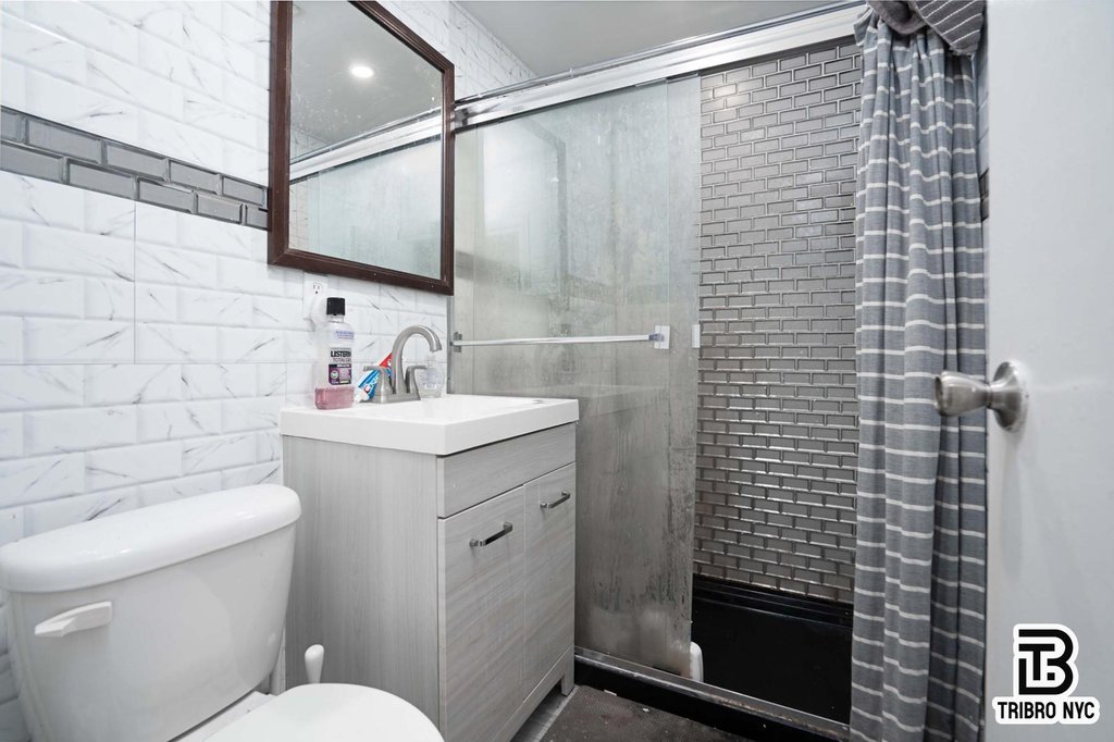 551 Second Avenue, Unit 2S photo 6