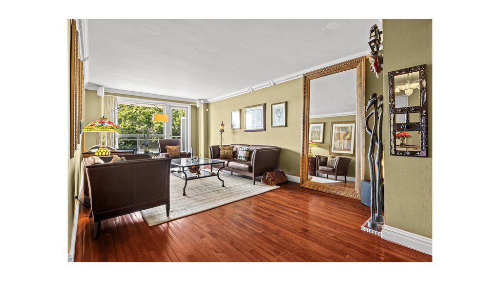 2575 Palisade Avenue, Unit 2G photo 4