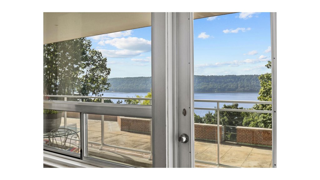 2575 Palisade Avenue, Unit 2G photo 19