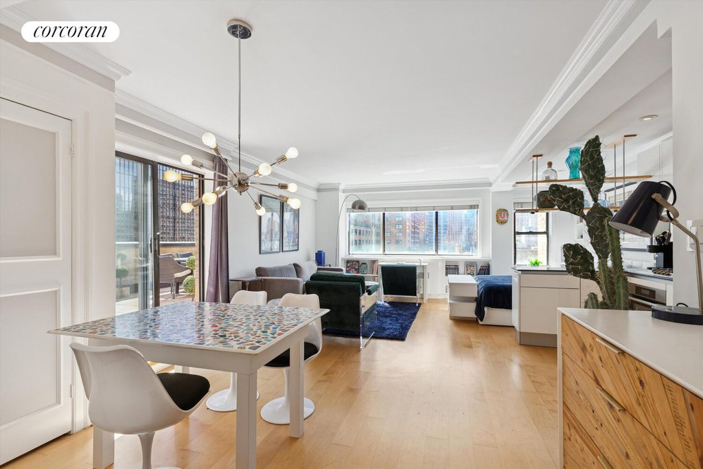 310 West 56th Street, Unit 12F photo 4