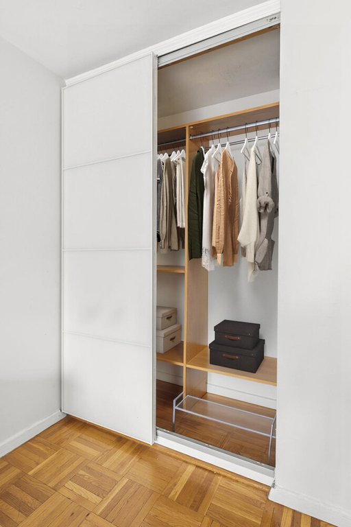 435 East 77th Street, Unit 7C photo 13