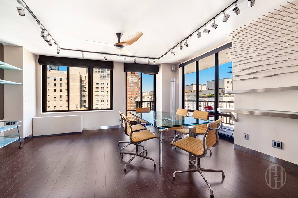 304 East 65th Street, Unit 21A photo 2