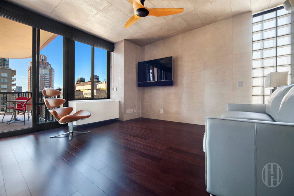 304 East 65th Street, Unit 21A photo 4
