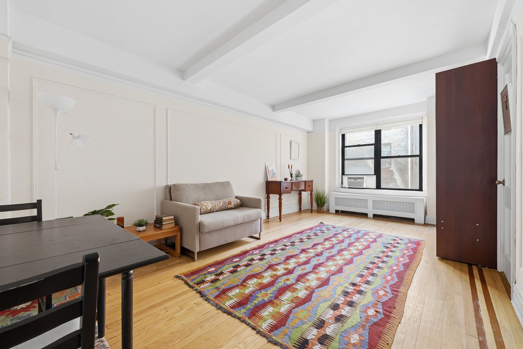 235 West 102nd Street, Unit 10C photo 2