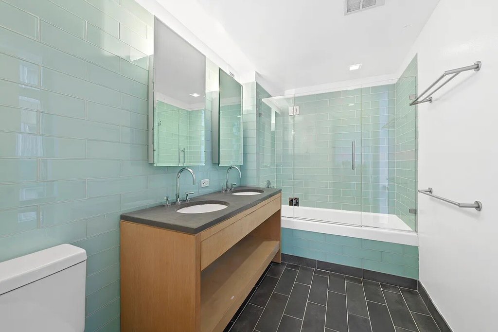 310 West 52nd Street, Unit 5A photo 6