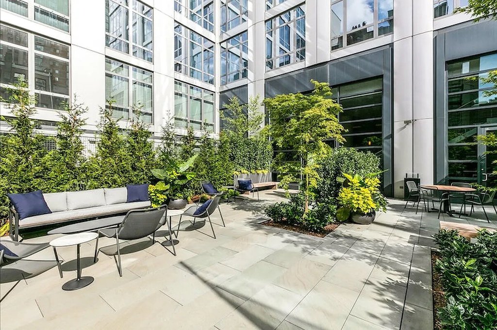 310 West 52nd Street, Unit 5A photo 9