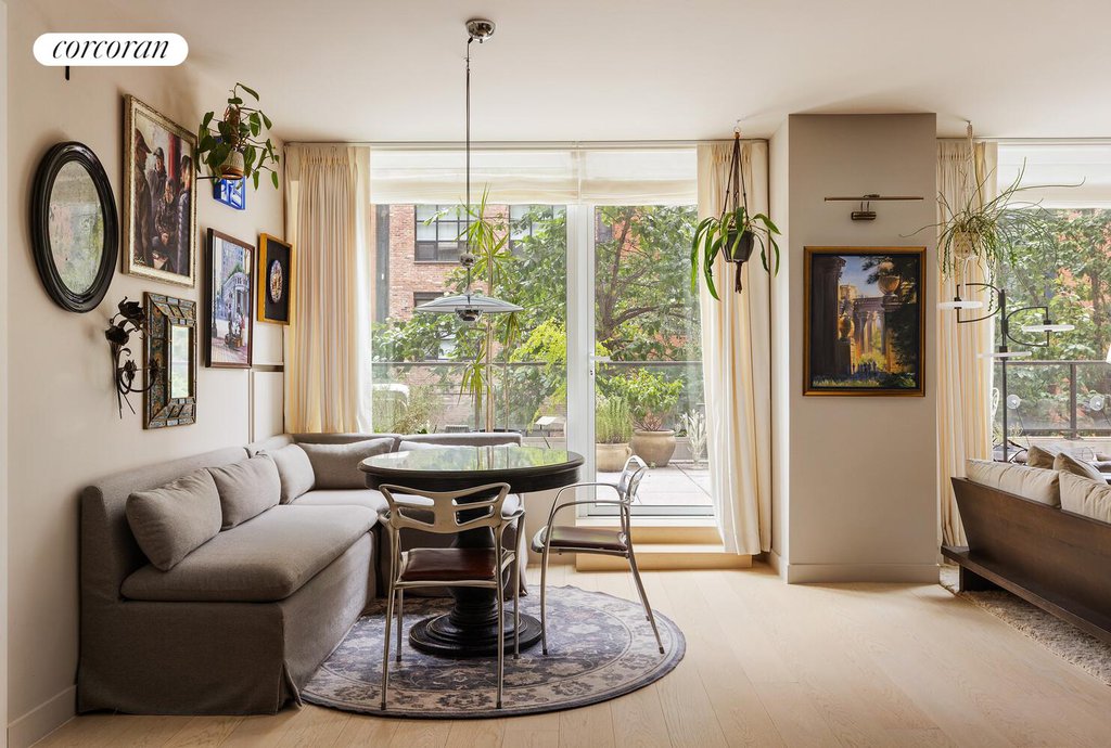 450 Washington Street, Unit 218 photo 4