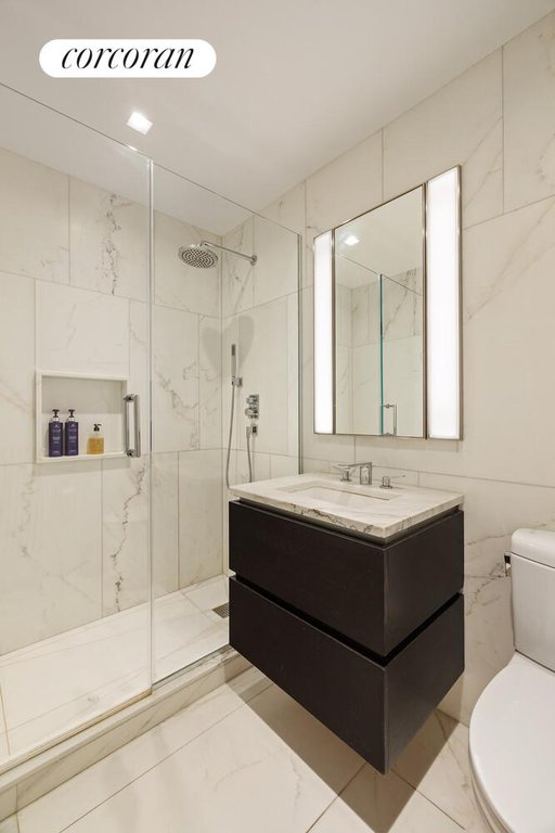 450 Washington Street, Unit 218 photo 8
