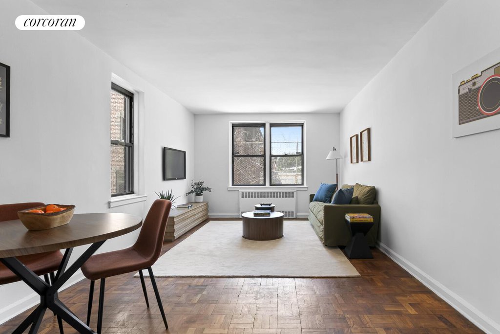 58 Dahill Road, Unit 1E