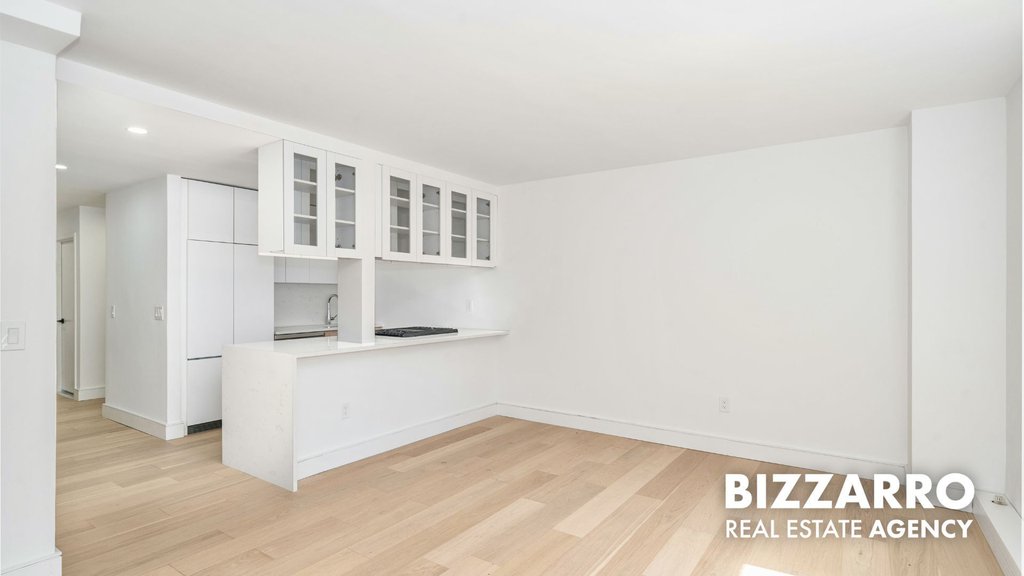 1325 Fifth Avenue, Unit 3C photo 4