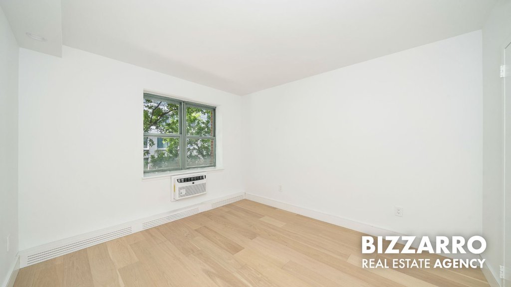 1325 Fifth Avenue, Unit 3C photo 13