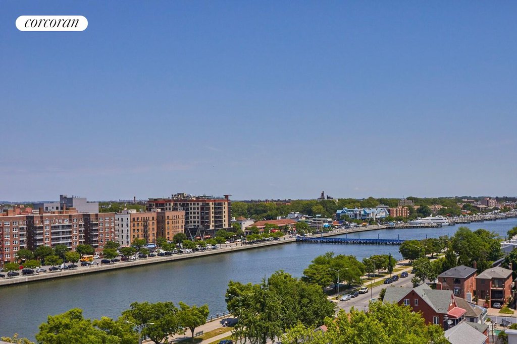 29 West End Avenue, Unit PH8D photo 10