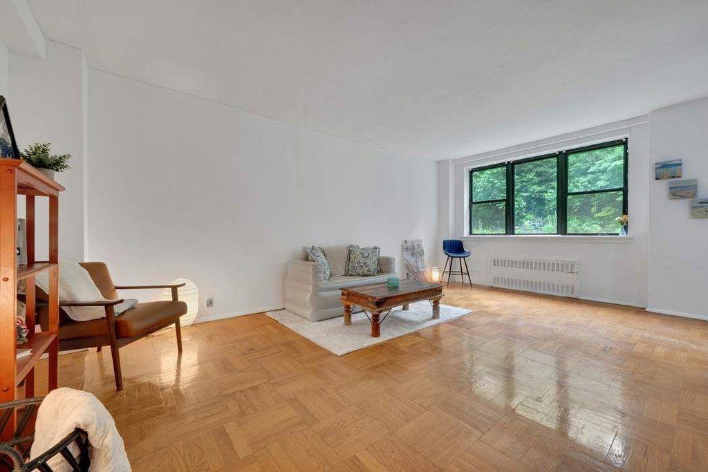 735 Kappock Street, Unit 2F photo 13