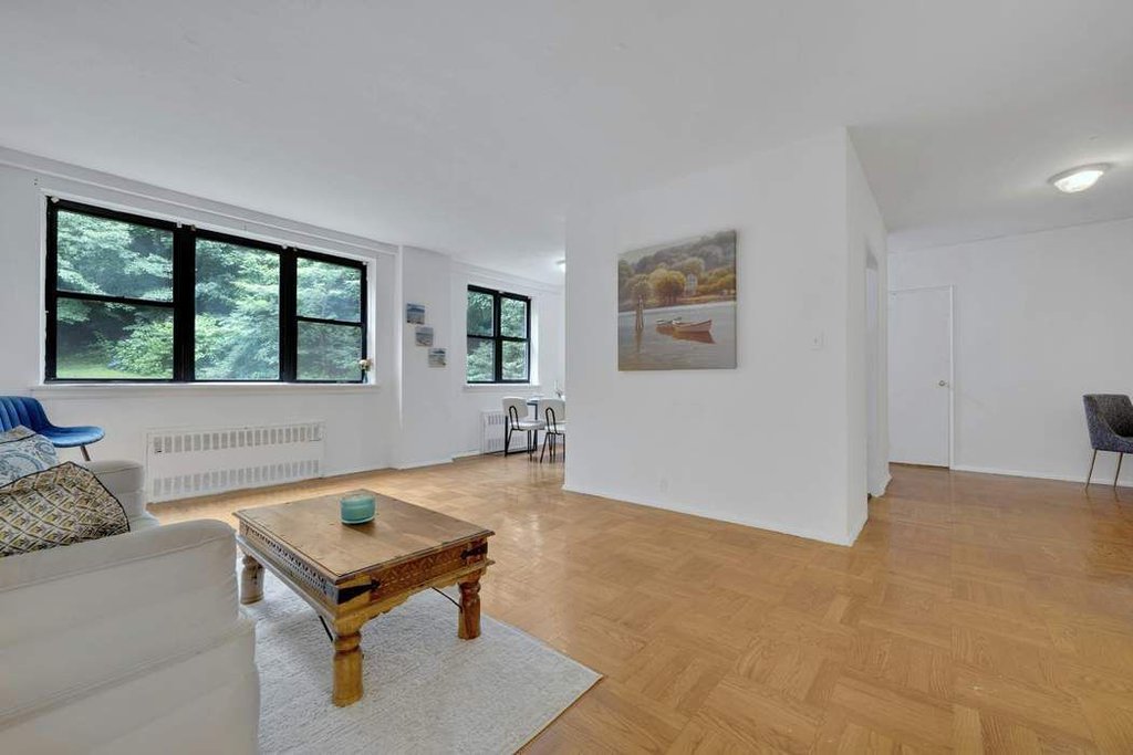 735 Kappock Street, Unit 2F photo 18