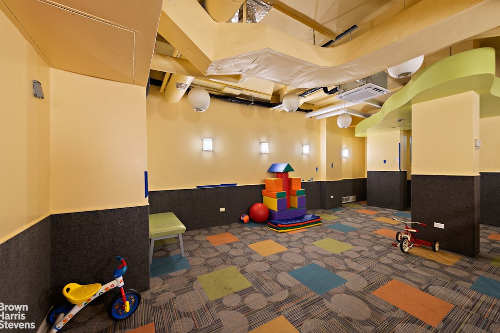 180 West End Avenue, Unit 18R photo 15