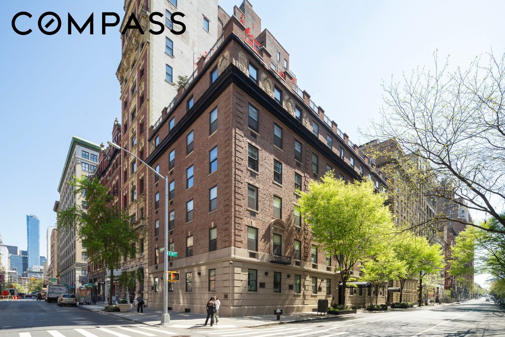23 East 10th Street, Unit PHA photo 7