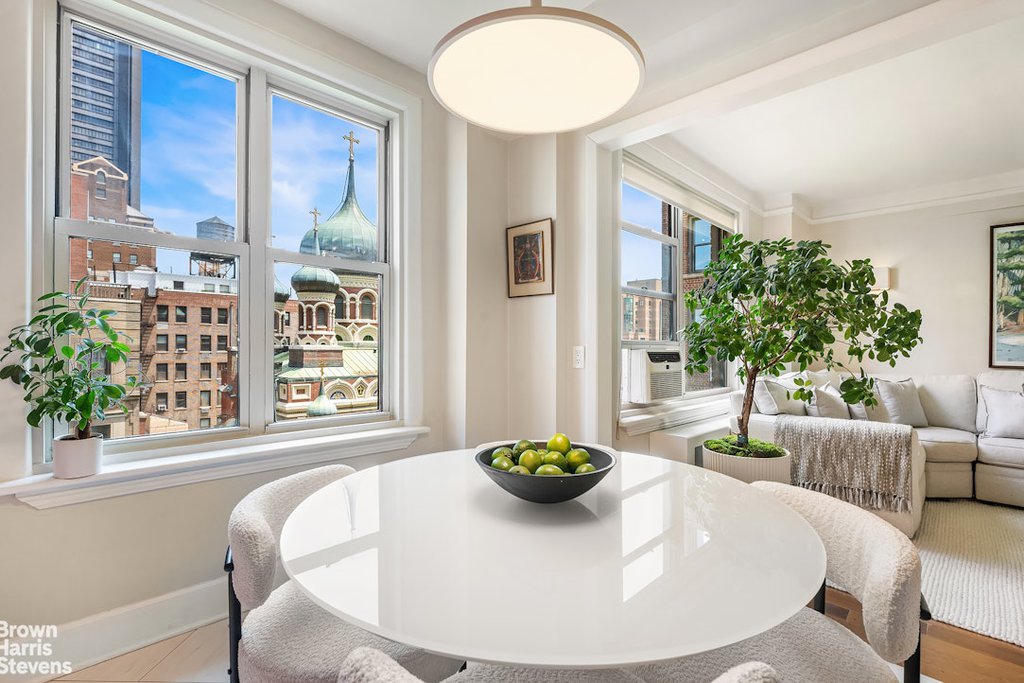 12 East 97th Street, Unit 8F photo 4