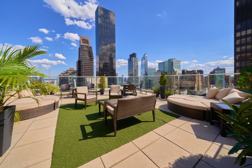 250 East 49th Street, Unit 18A photo 18
