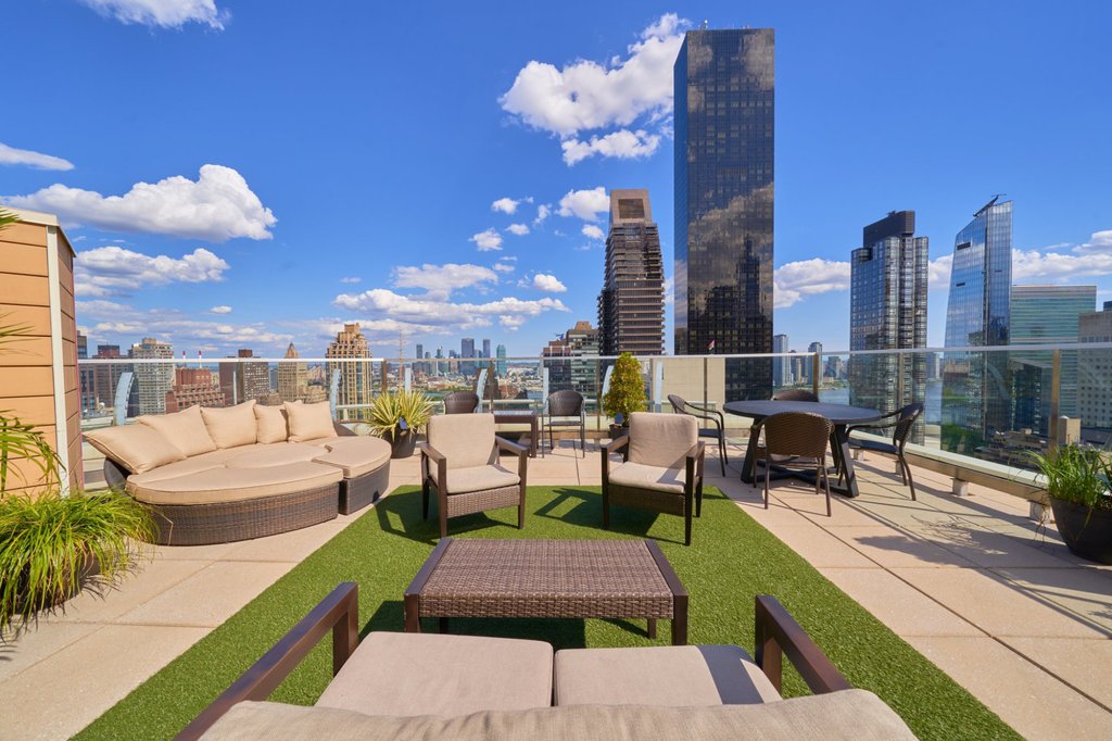 250 East 49th Street, Unit 18A photo 19