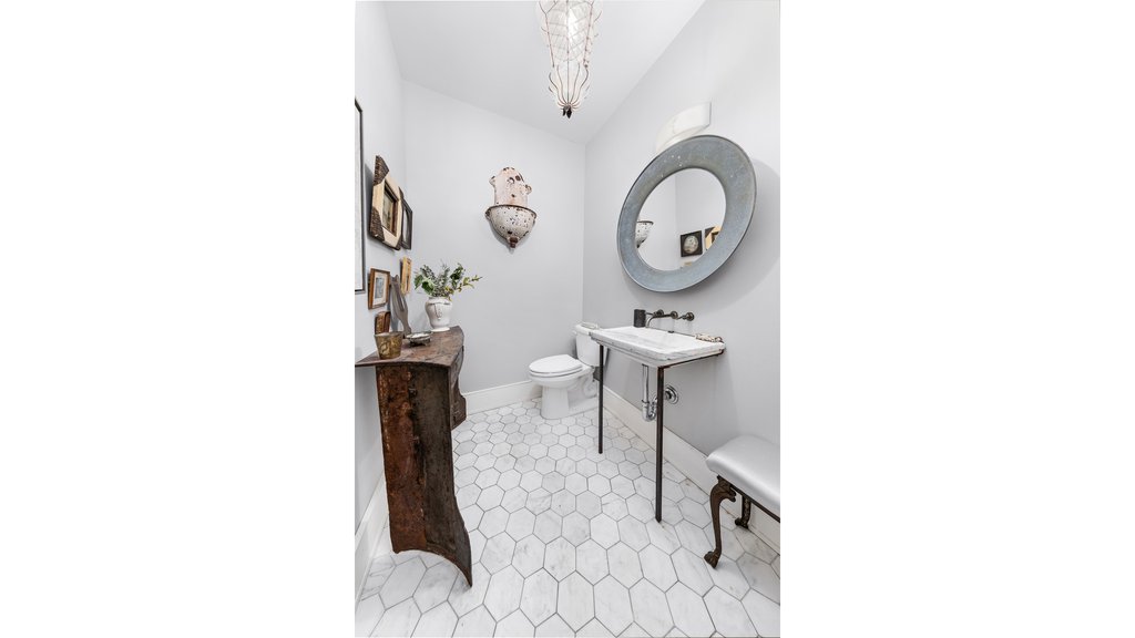 111 Barrow Street, Unit 3D photo 8
