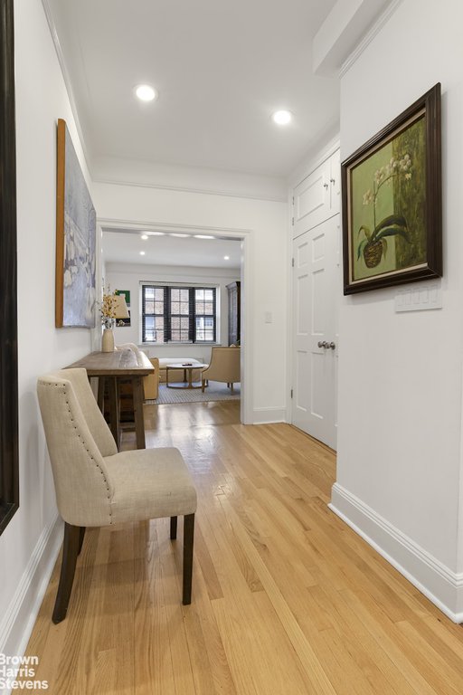 2 Grace Court, Unit 4O photo 4