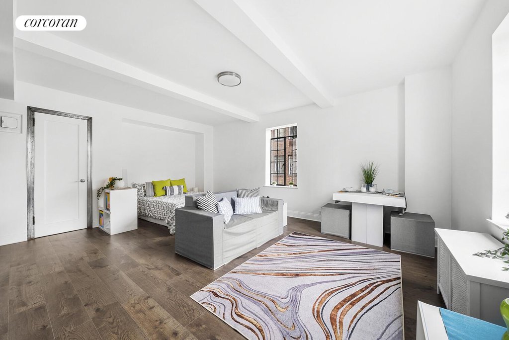 45 Tudor City Place, Unit 1305