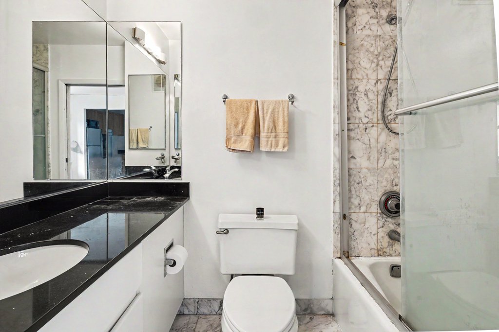280 Rector Place, Unit 8N photo 4