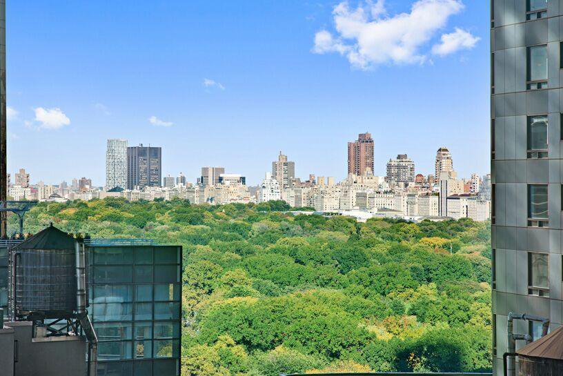322 West 57th Street, Unit 29L photo 2