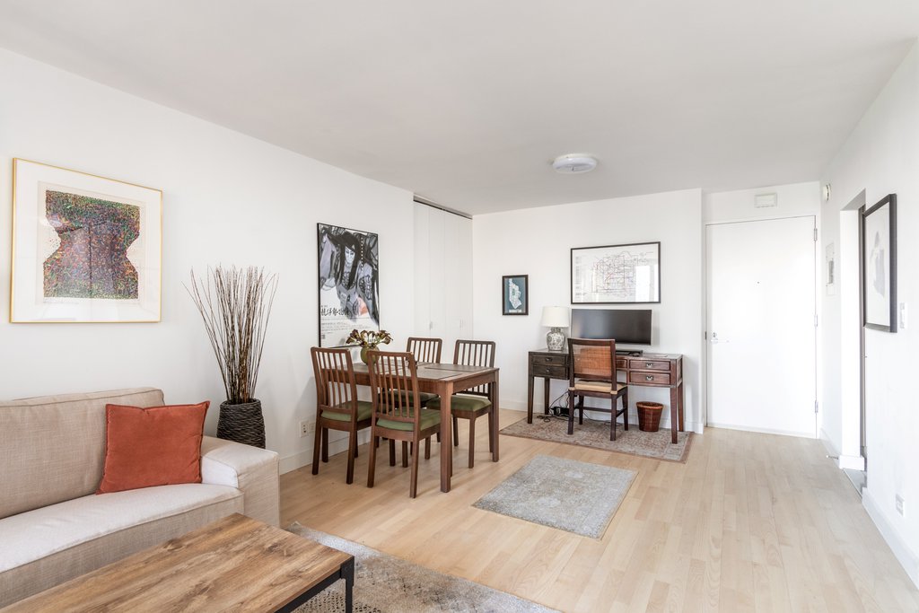 322 West 57th Street, Unit 29L photo 3