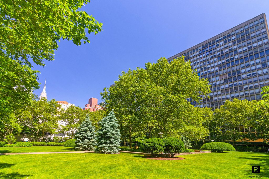 343 East 30th Street, Unit 19K photo 10