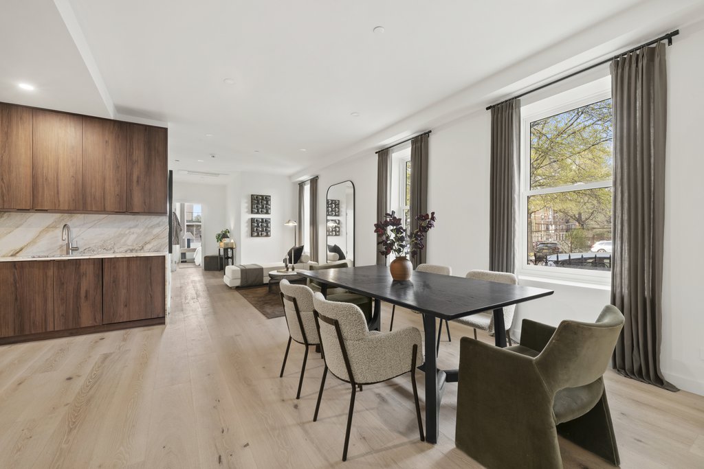 501 Eighth Avenue, Unit PARLOR