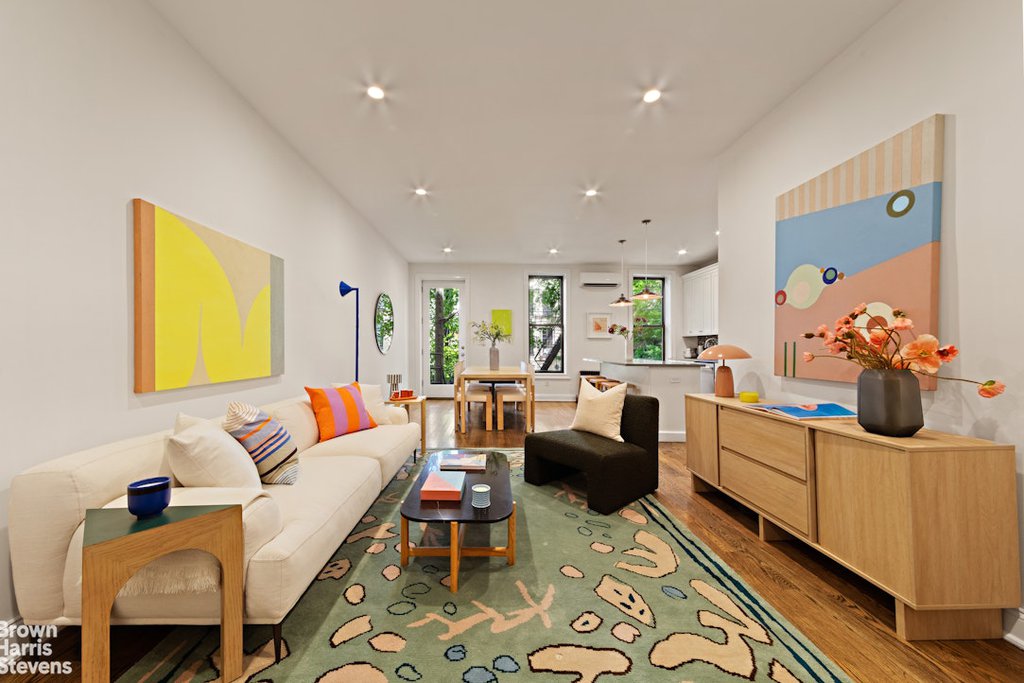 19 Saint Johns Place, Unit 1B