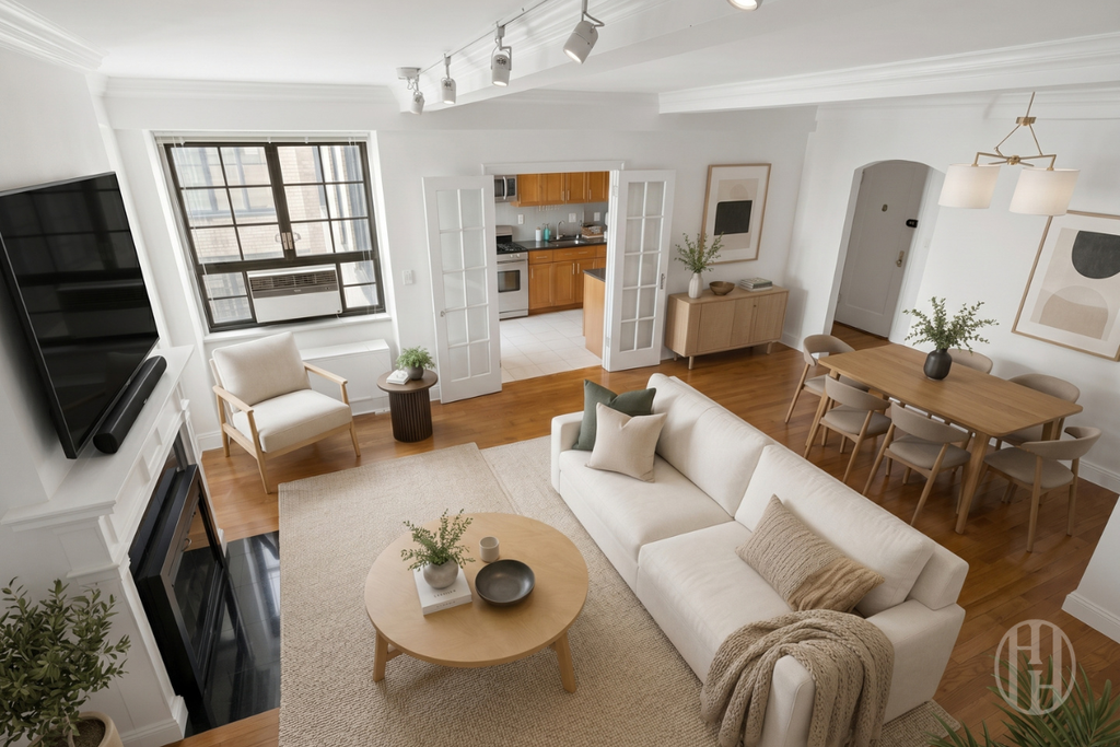 211 East 35th Street, Unit 8E photo 4