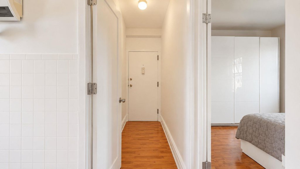 4-6 West 105th Street, Unit 6A photo 8