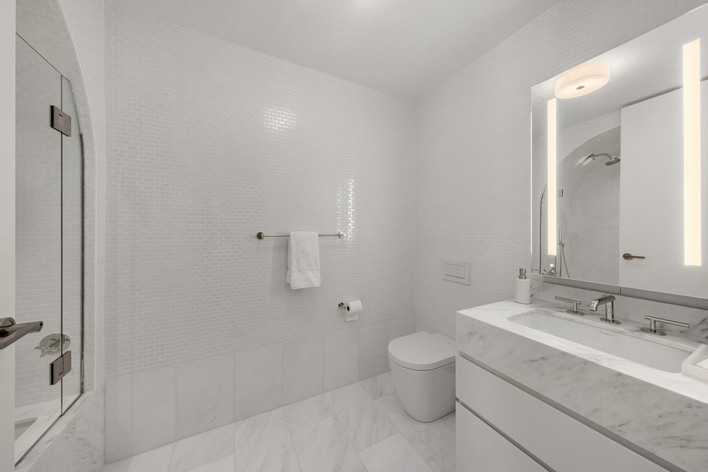1228 Madison Avenue, Unit 7 photo 13