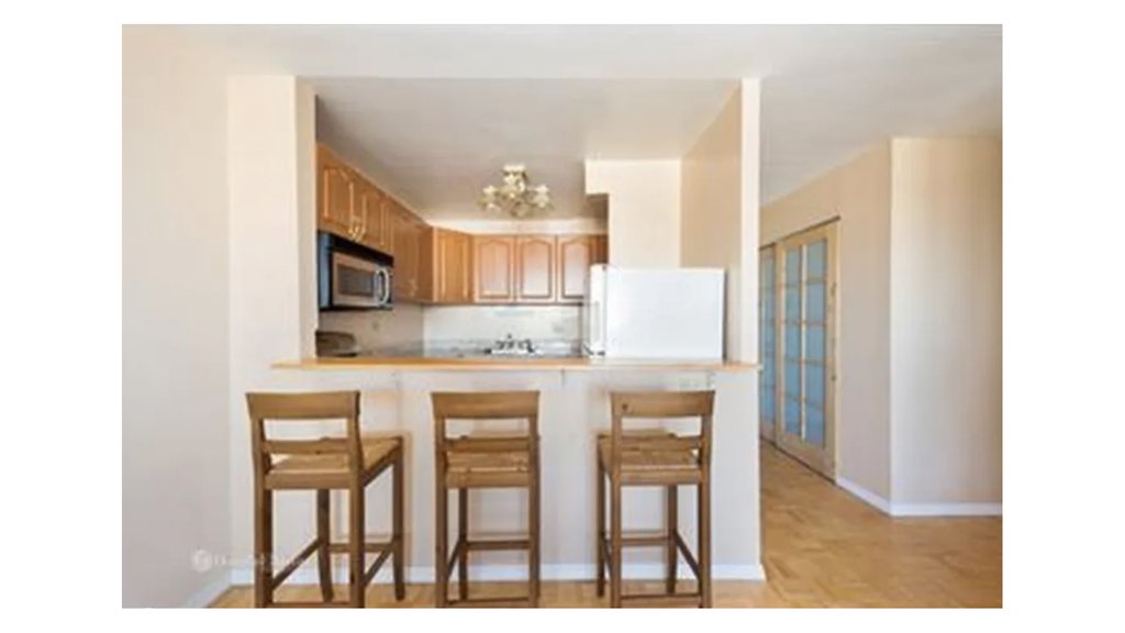 300 West 110th Street, Unit 15A photo 2